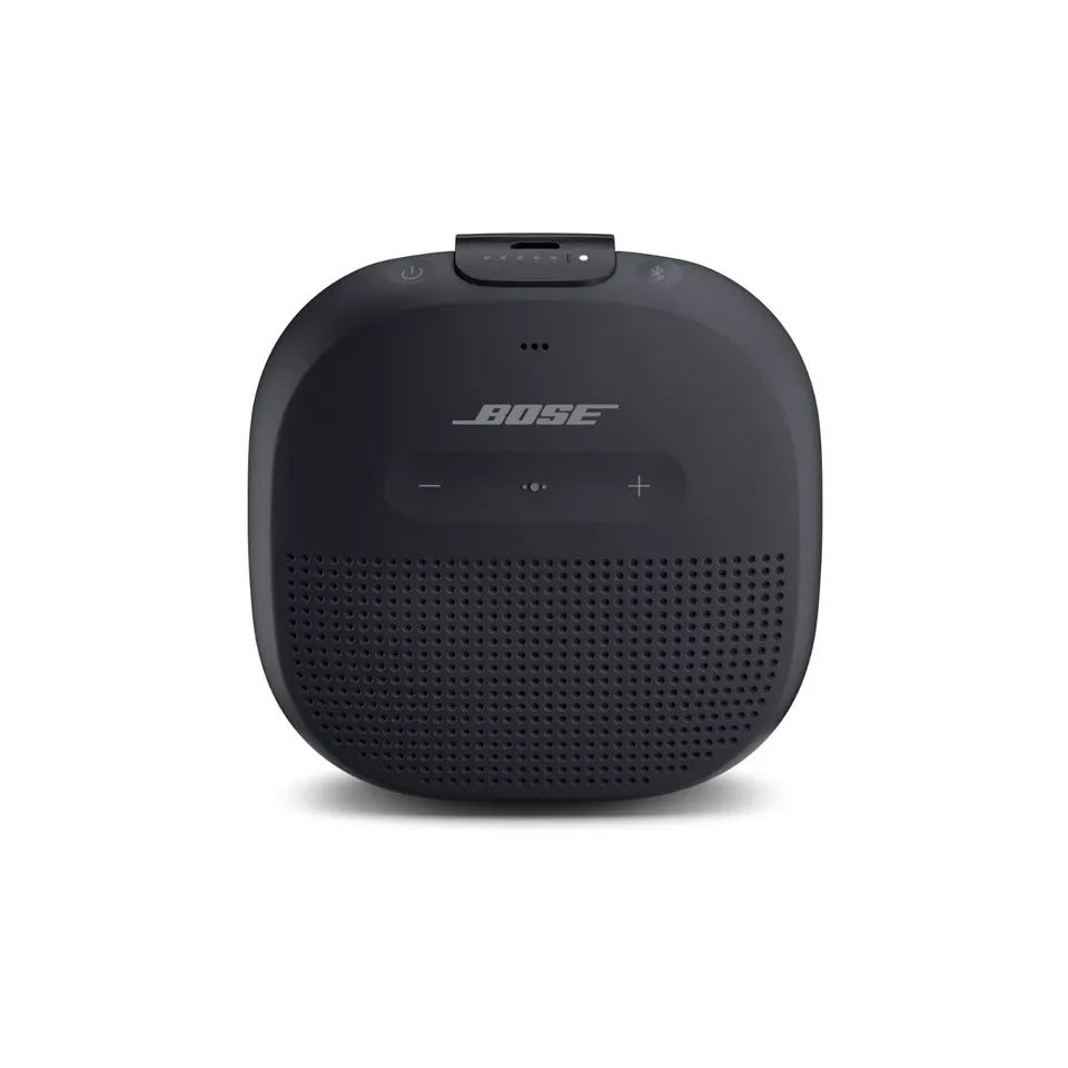bose-soundlink-micro-altavoz-bluetooth-port-til-impermeable-ipx7-micr-fono-manos image 1