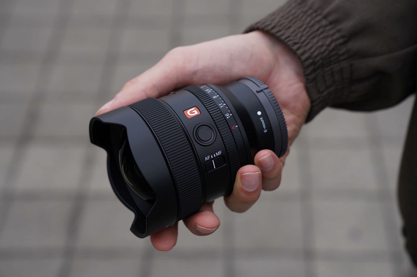 sony-sel14f18gm-objetivo-gran-angular-14mm-f1-8-g-master-para-full-frame-montura image 5