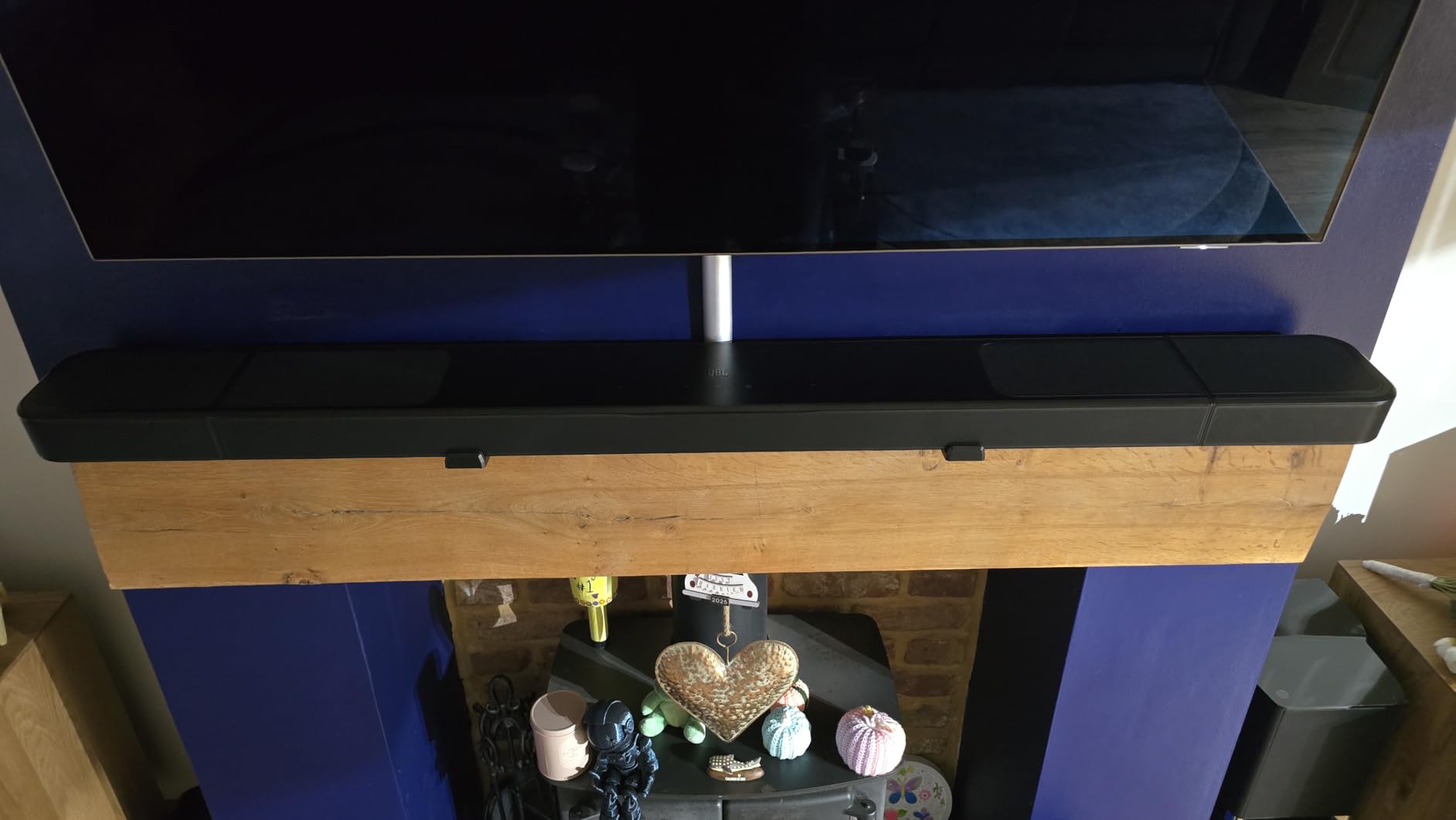 Muy buen sonido, pero complicado de instalar