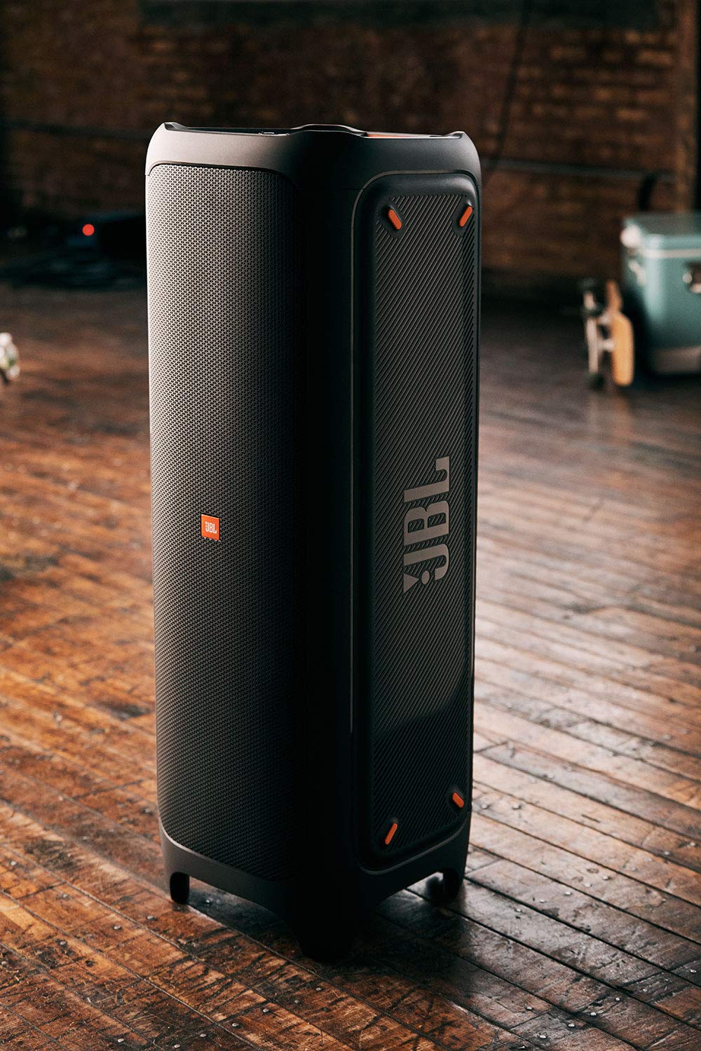 jbl-partybox-1000-altavoz-bluetooth-port-til-con-ruedas-efectos-de-luz-y-entrada image 5