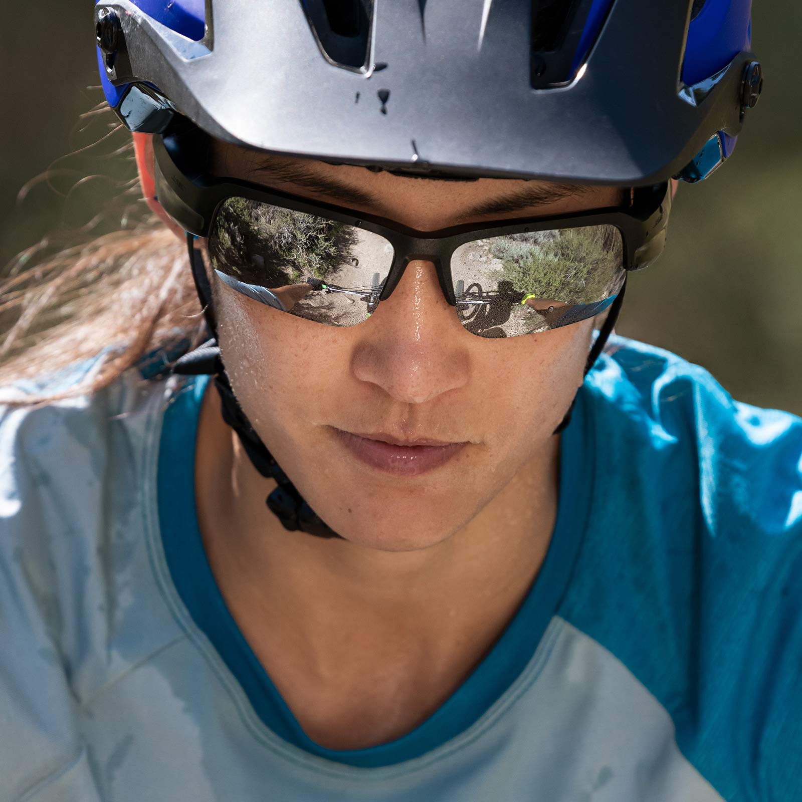 bose-frames-tempo-gafas-de-sol-deportivas-con-audio-bluetooth-polarizadas-negro image 5