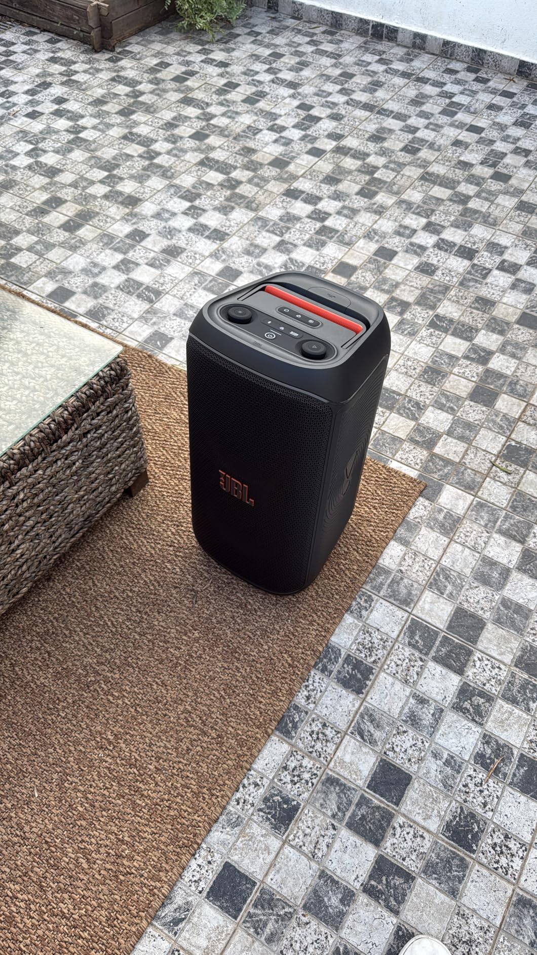 Gran altavoz, pero la app es mejorable