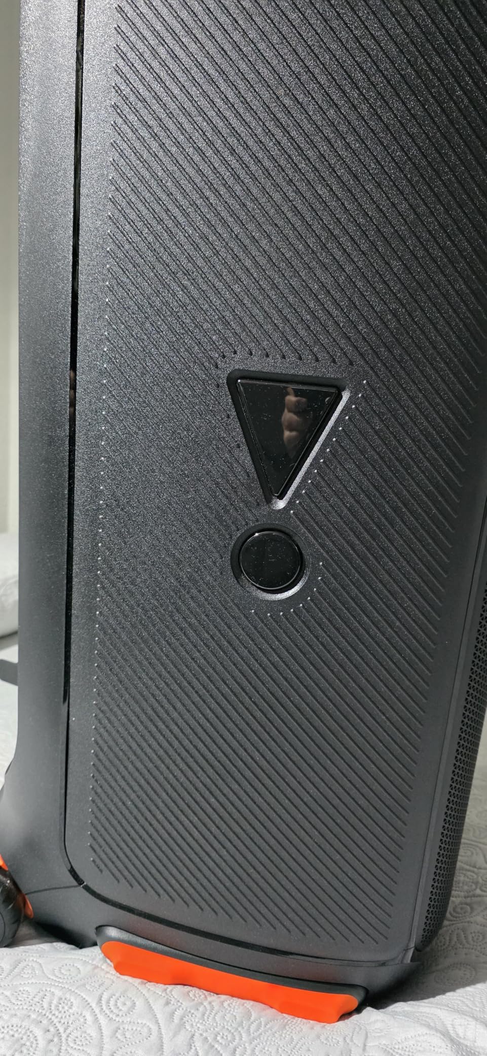 Sonido enorme, pero pesa